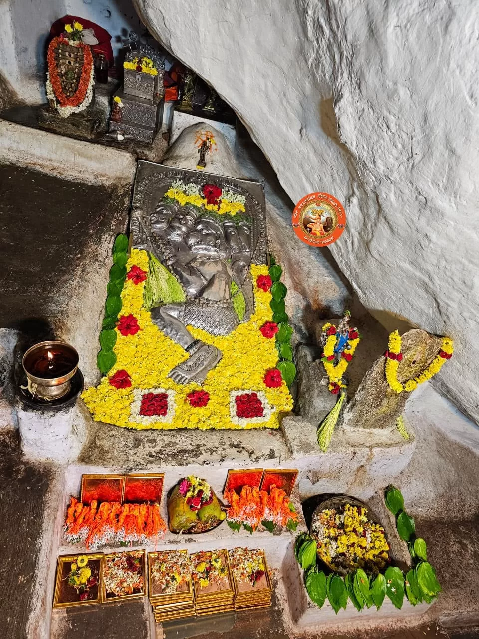 Panchamukhi Anjaneya, Ganadhal
